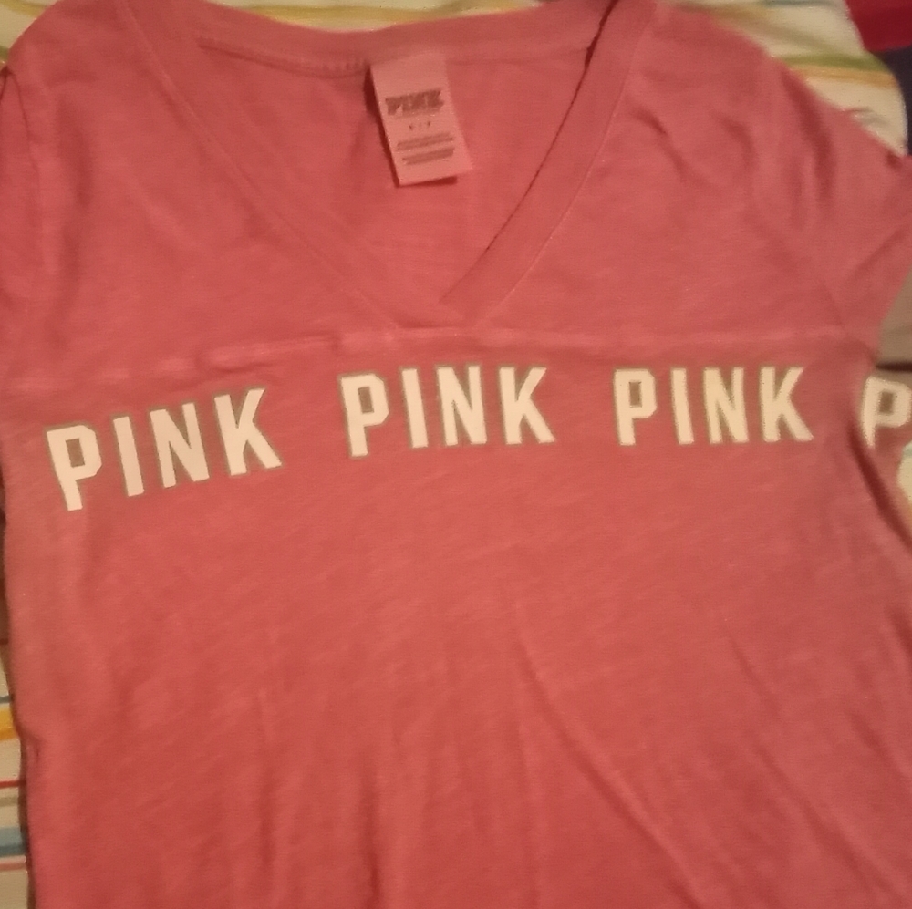 Pink t shirt
